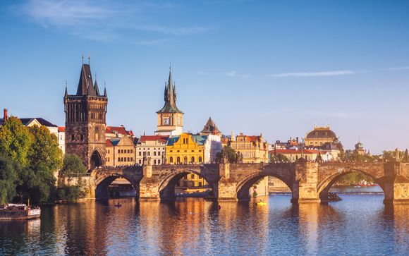 MOODs Charles Bridge Hotel 4*