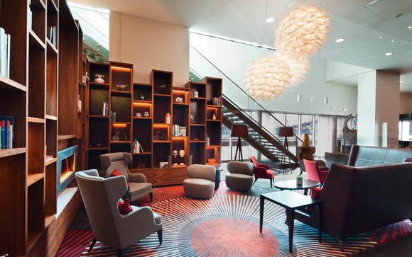 Mövenpick Hotel Amsterdam City Centre 4*