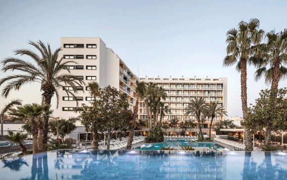 Adults-Only Escape Just 150 Metres from the Beach