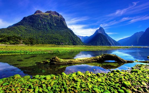 New Zealand Fly Drive with Emirates