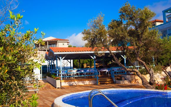 Asfiya Sea View Hotel 4*