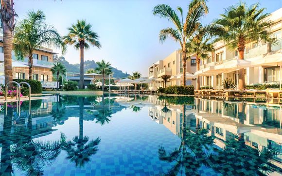 Deluxe Five-Star Stay in Impressive Beach Hotel