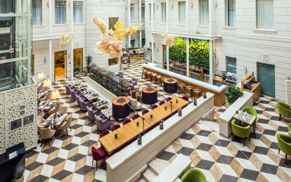 Indigo Hotel St.Petersburg-Tchaikovskogo 4*