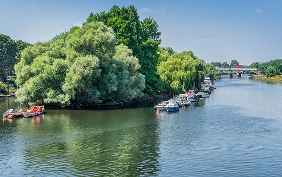 DoubleTree by Hilton London Kingston Upon Thames 4* & Thames River Cruise