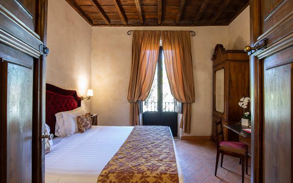 Donna Camilla Savelli Hotel 4*