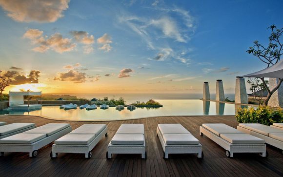 Banyan Tree Ungasan 5* & Optional Fairmont Singapore Stopover