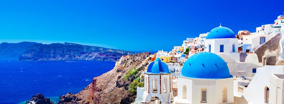Last minute Santorini deals in a truly unique destination
